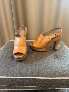 Zara Leather Platform Peep-Toe Heels